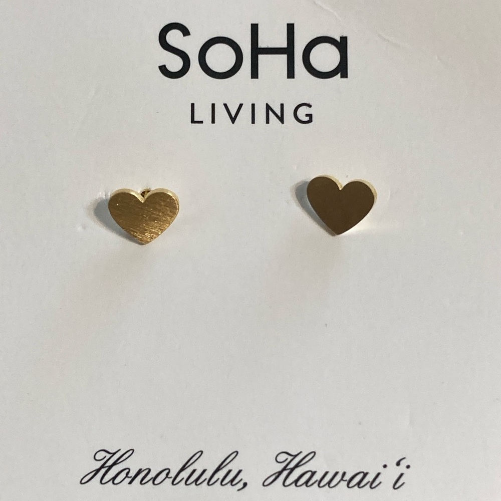 Soha living earrings honolulu hawaii EARRINGS Hearts Gold Tone Dainty NEW